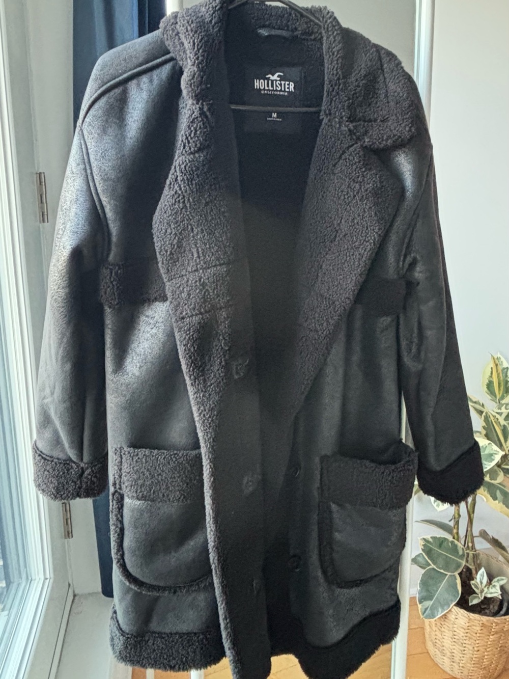 Hollister Black Sherpa-Trim Trench Coat